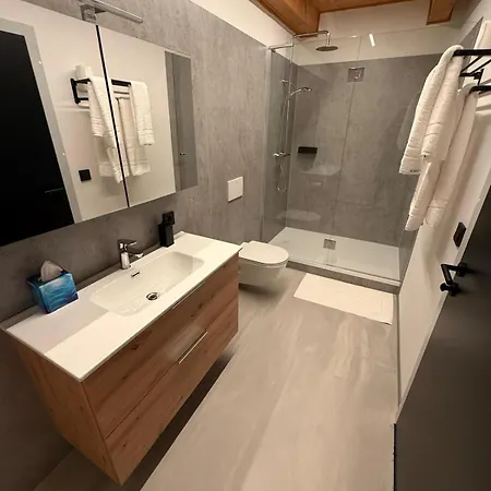 Christians Weinblick Motel Mehrnbach