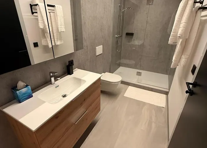 Christians Weinblick Мотель Mehrnbach